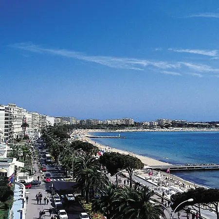 Le Clos Des Caleches By Interhome Apartamento Cannes